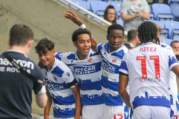 Royals host rivals Robins in EFL Trophy – Reading Today Online