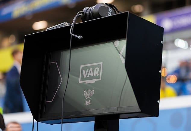 VAR Picture: Wikimedia Commons