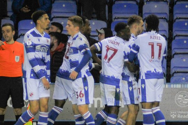 Royals kick off frantic Christmas period with Latics clash – Reading Today Online