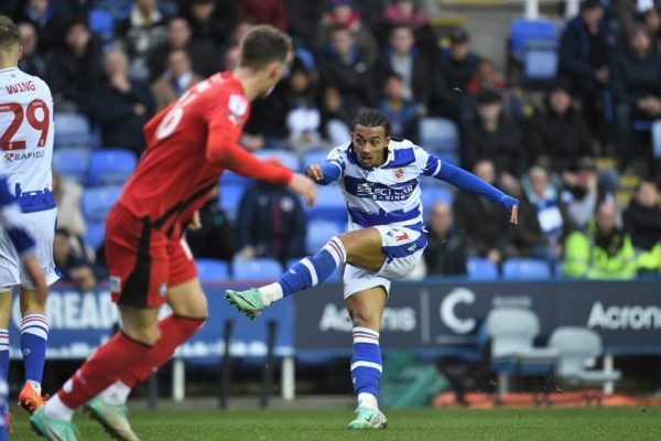 Azeez stunner helps Royals push up League One table – Reading Today Online