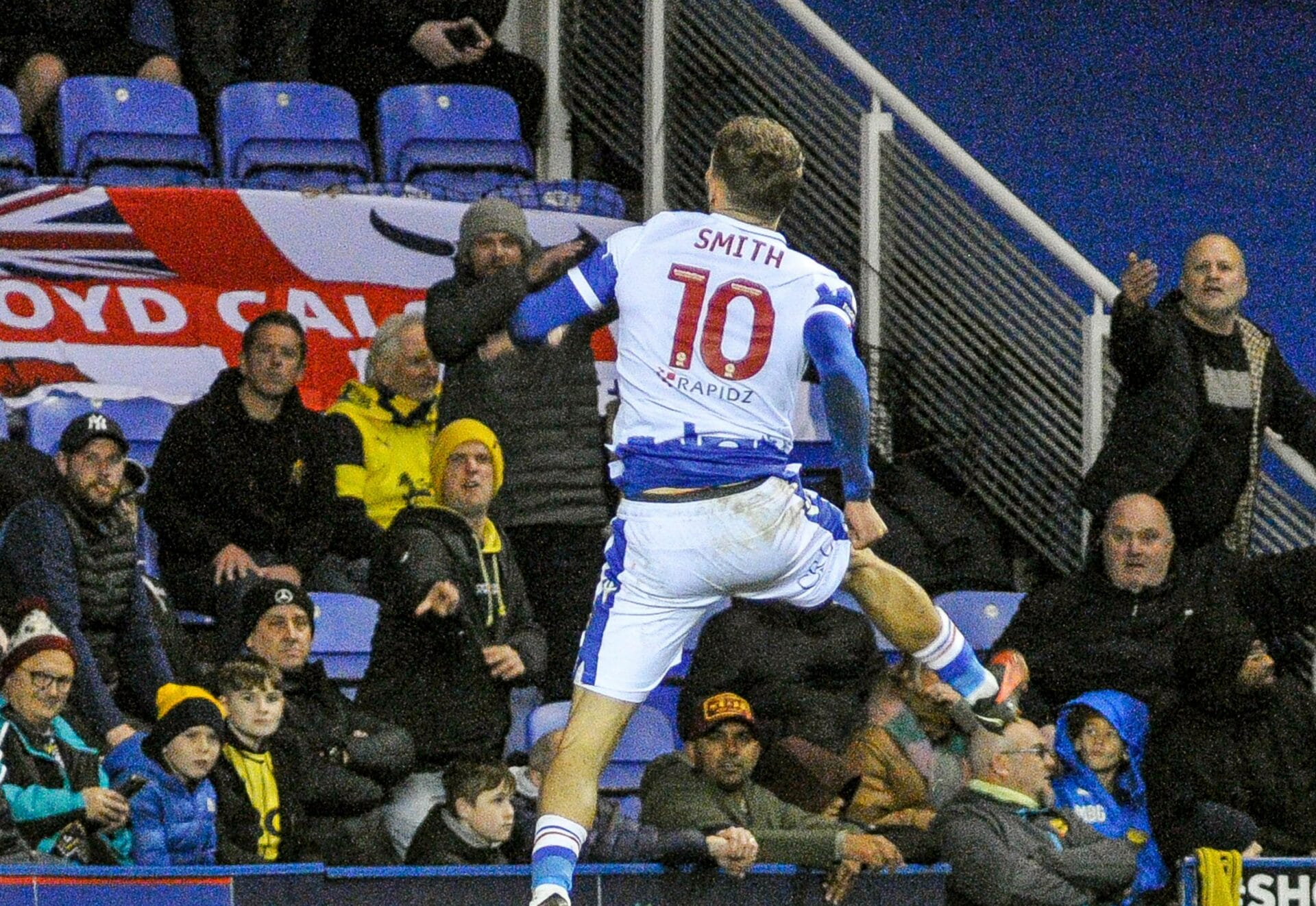 Reading FC release ticket details for local derby trip to Oxford United – Reading Today Online
