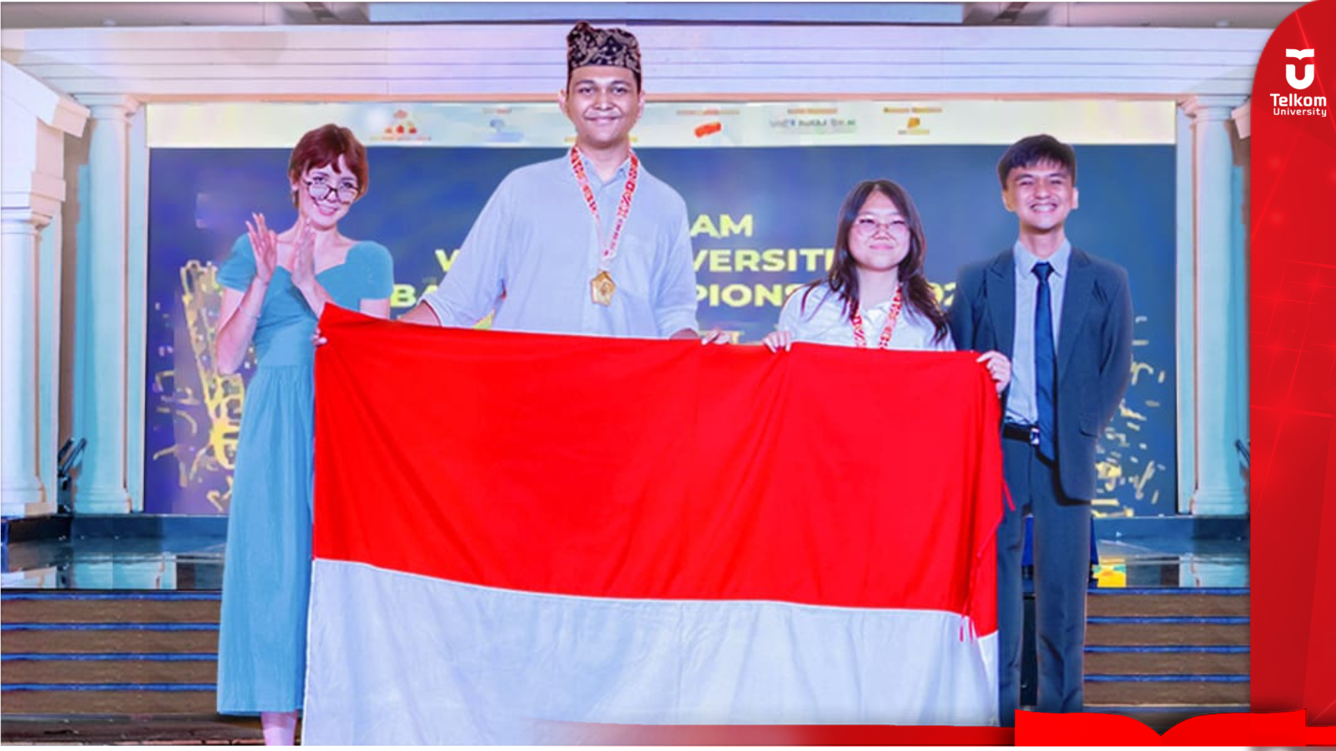 Mahasiswa Tel-U Sabet Penghargaan Bergengsi di World Universities Debating Championship di Vietnam 